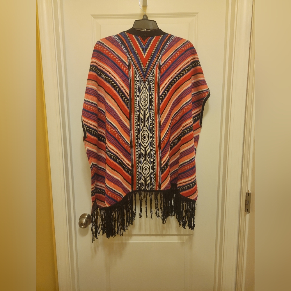 Shawl - Picture 2 of 2